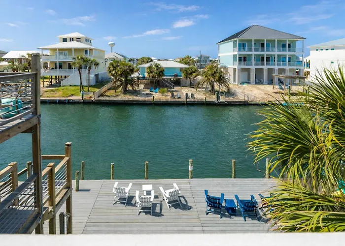 Waterfront Home, Short Walk To Beach, Deck/Balcony